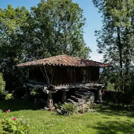 펜션 La Quintana De Marta El Collado de Llames